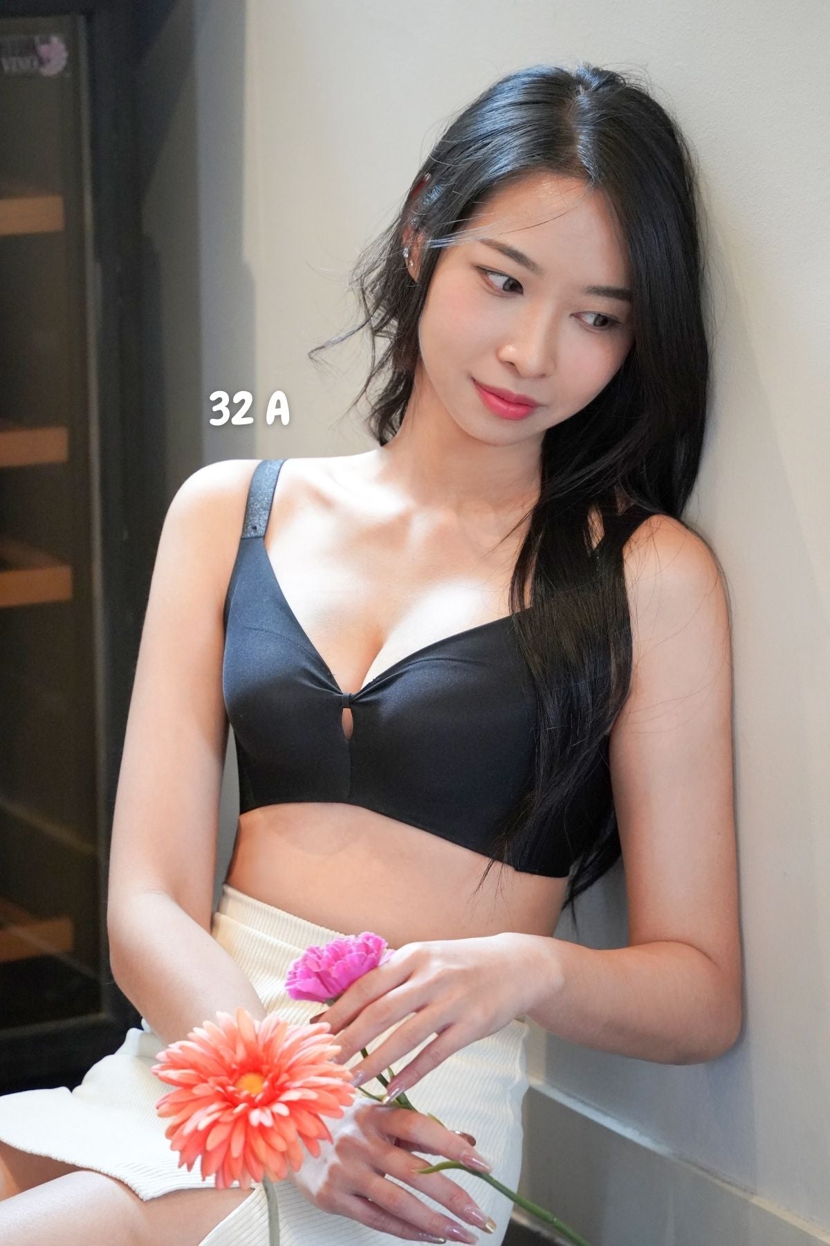 Refine SilkLite Shaping Push Up Bra In Black - Bra - Coverage & Push Up - Adelais Official