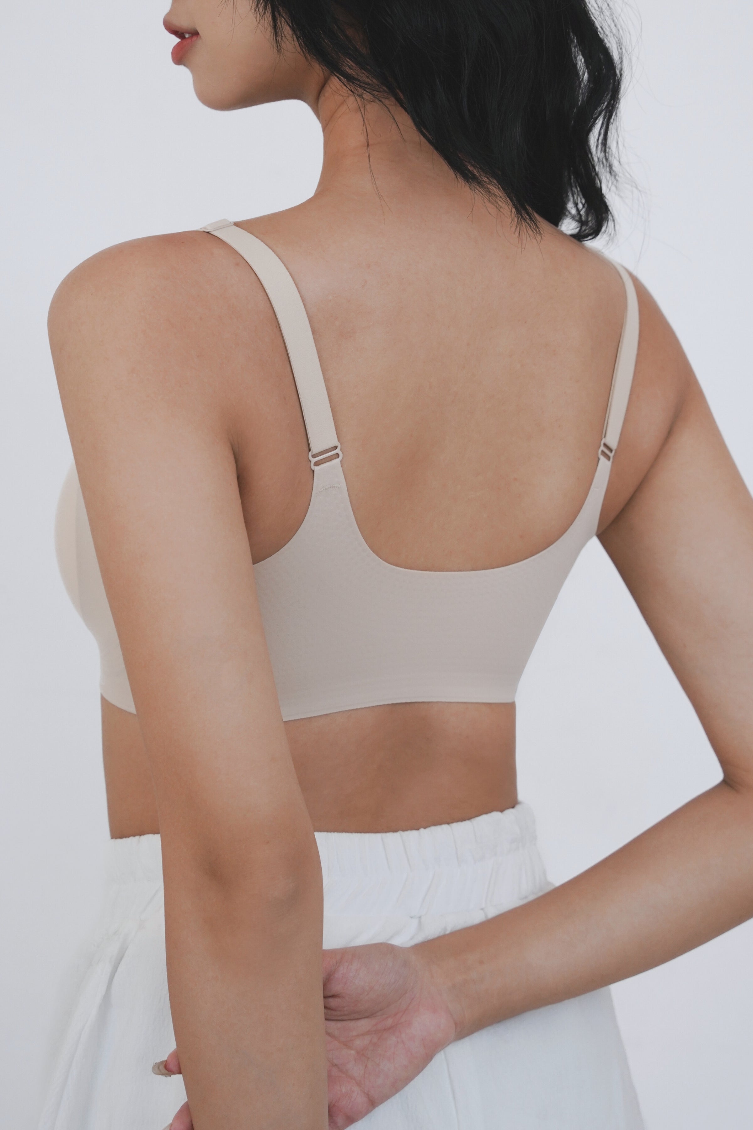 Ultra Boost BareFit Seamless Push Up Bra In Soft Skin - Bra - Push Up & Seamless - Adelais Official