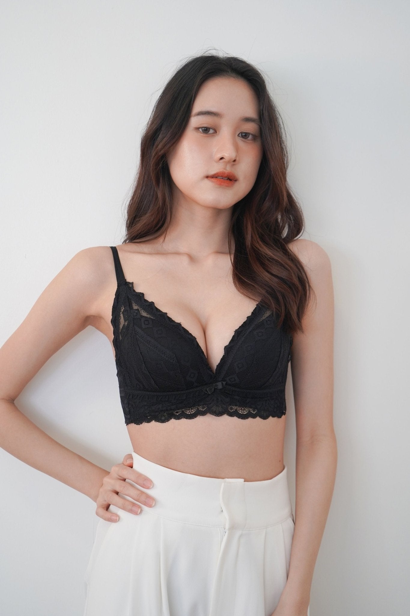 Cara Push Up Bra Set with 3CM Extra Thick Padded In Black - Bra - Push Up - Adelais Official