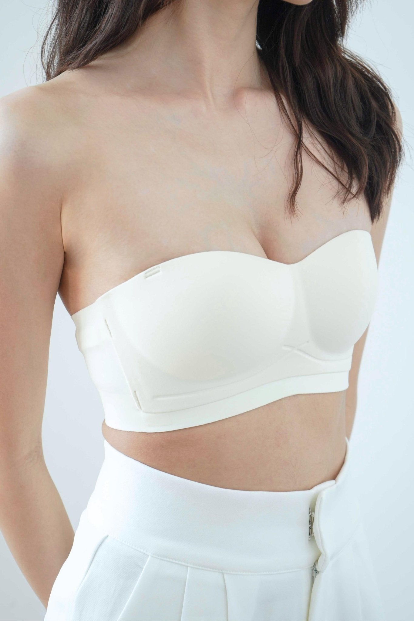 [New-In] Daily Softie Multi-way Seamless Bra In Milky White - Adelais Official
