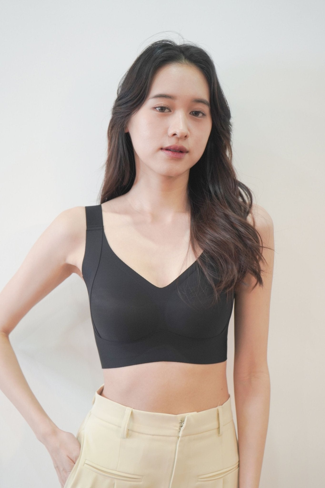 [New - In] Routine Plus Perfect Uplifting Seamless Bra (S - 3XL) In Black - Bra - Full Coverage & Natural Uplift & Seamless - Adelais Official