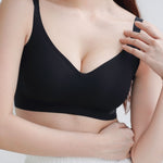 [New - In] Ultra Boost Seamless Push Up Bra In Black - Bra - Push Up & Seamless - Adelais Official